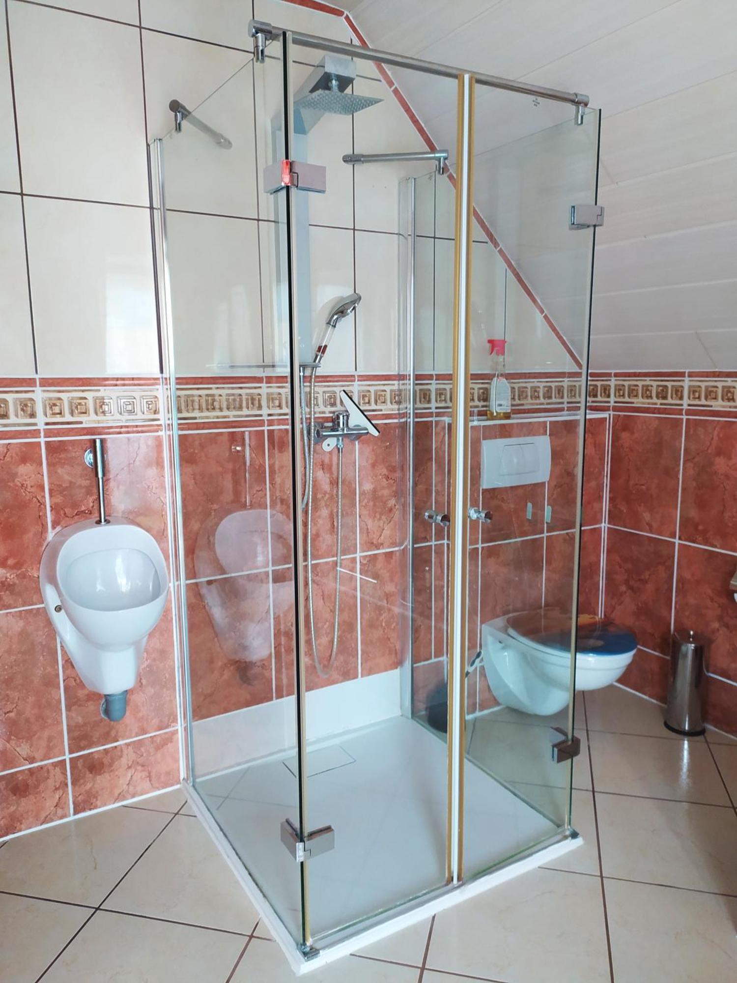Apartment Auf Zwei Ebenen Leopoldshohe Экстерьер фото